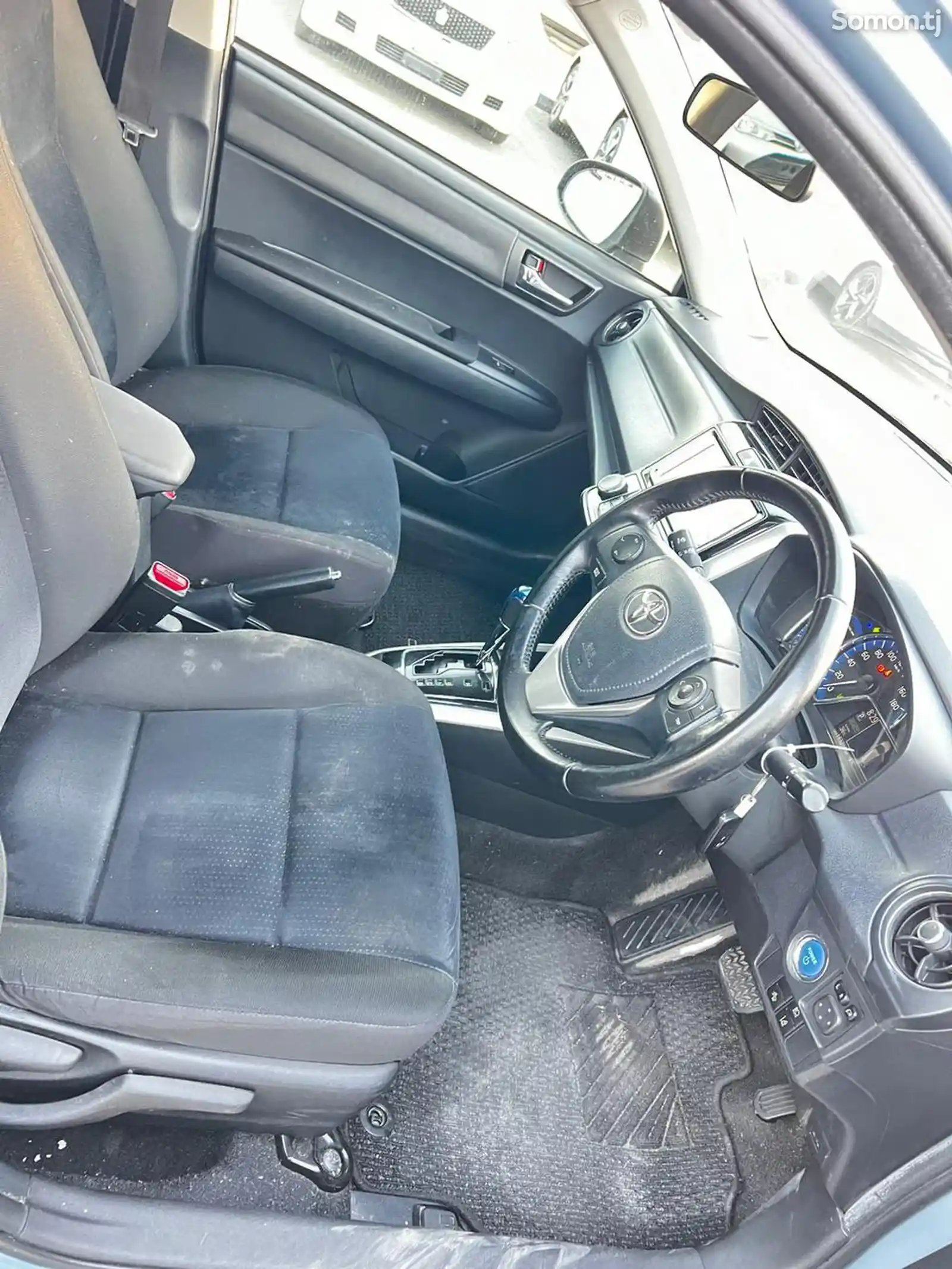 Toyota Fielder, 2015-7