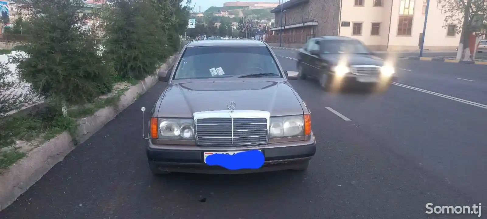 Mercedes-Benz W124, 1988-3