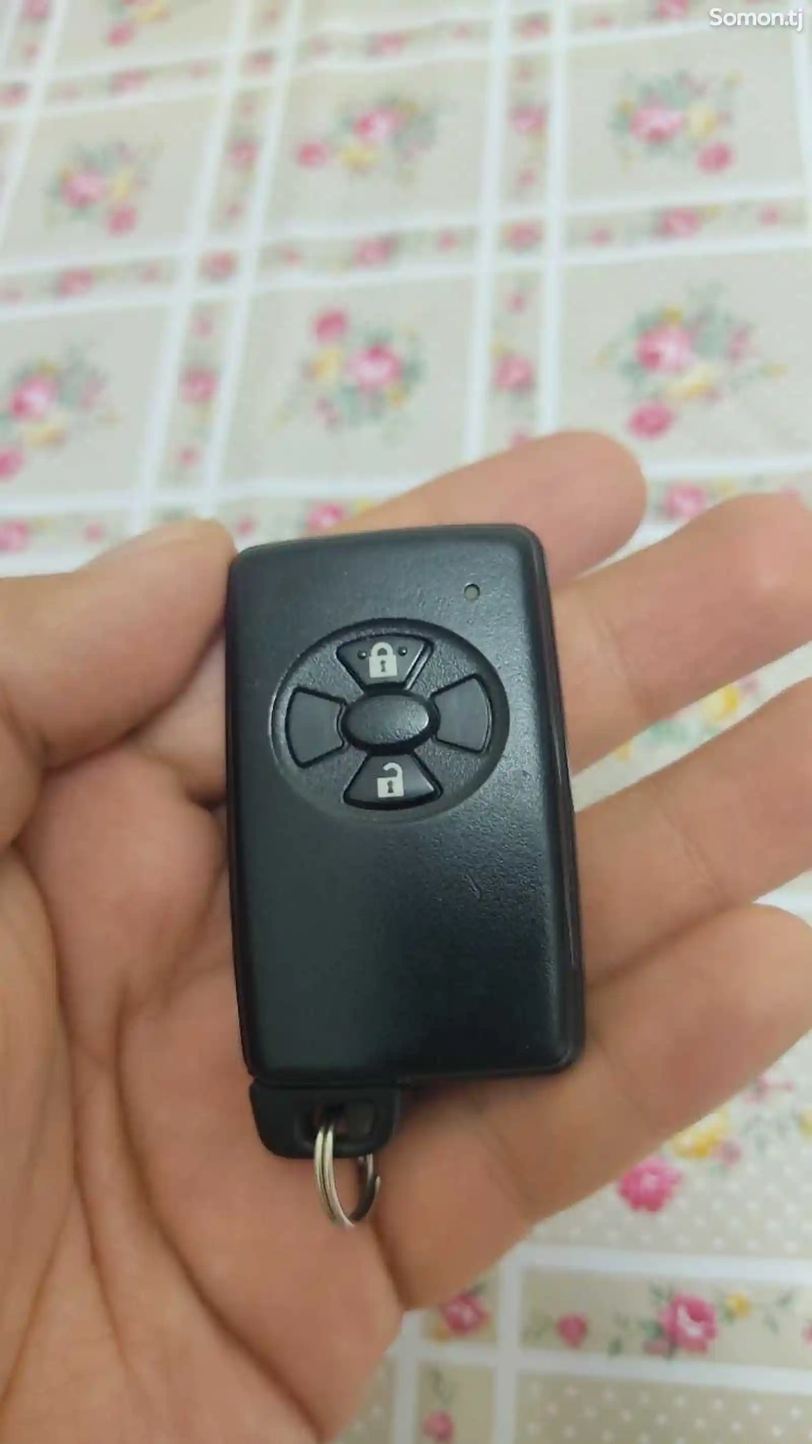 Ключ от Toyota Vitz-2