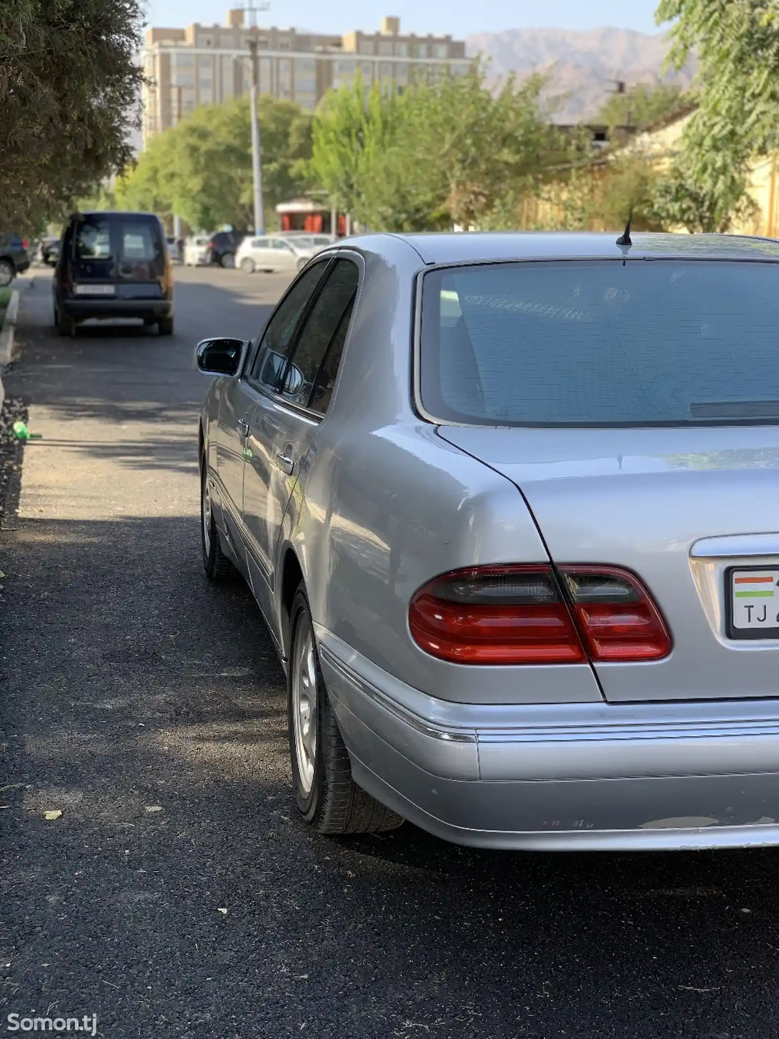 Mercedes-Benz E class, 2000-8