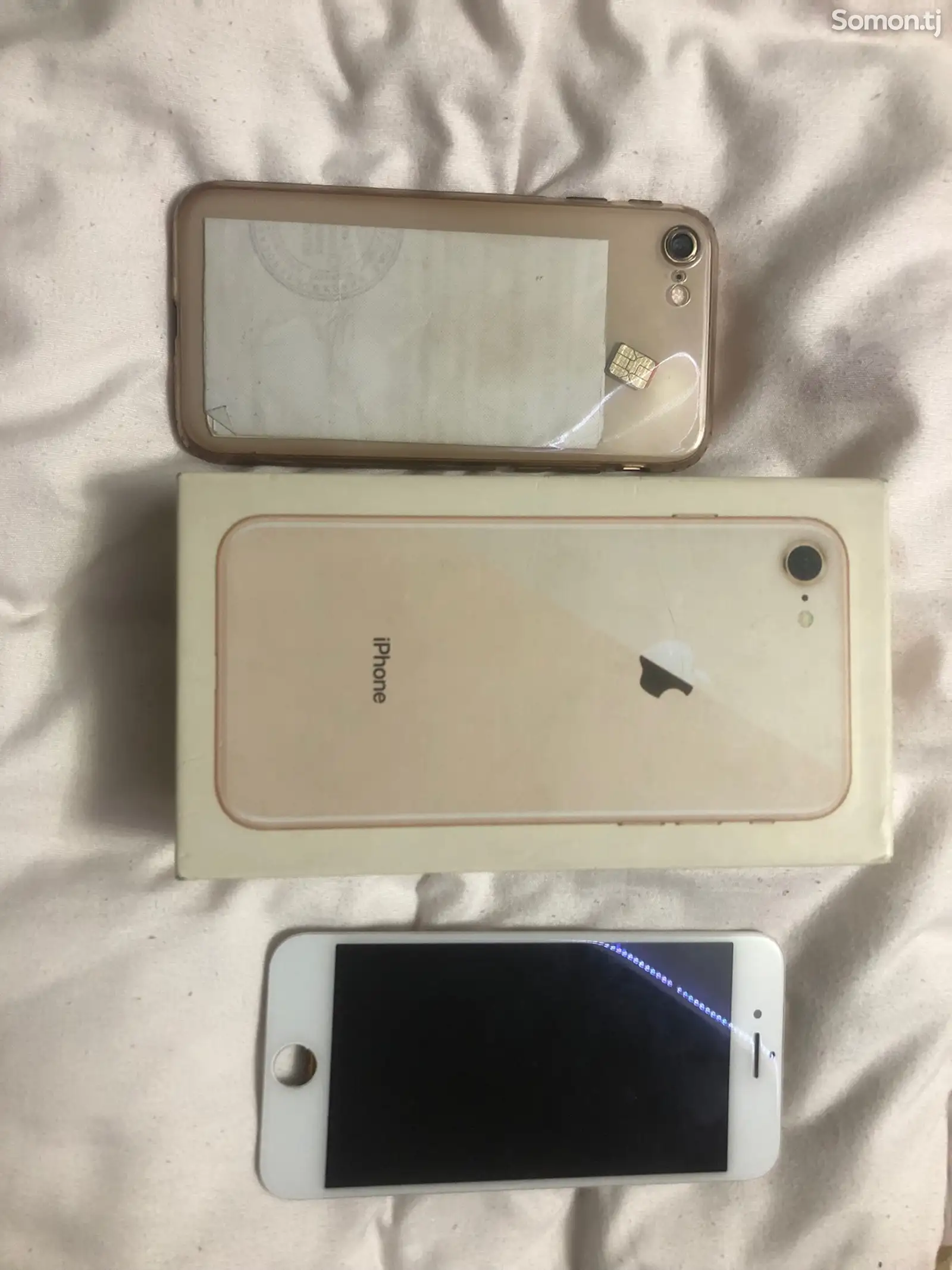 Apple iPhone 8, 64 gb, Gold-2