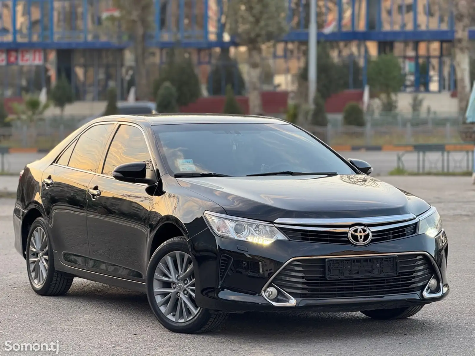 Toyota Camry, 2016-1