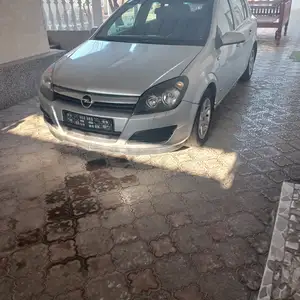 Opel Astra H, 2006