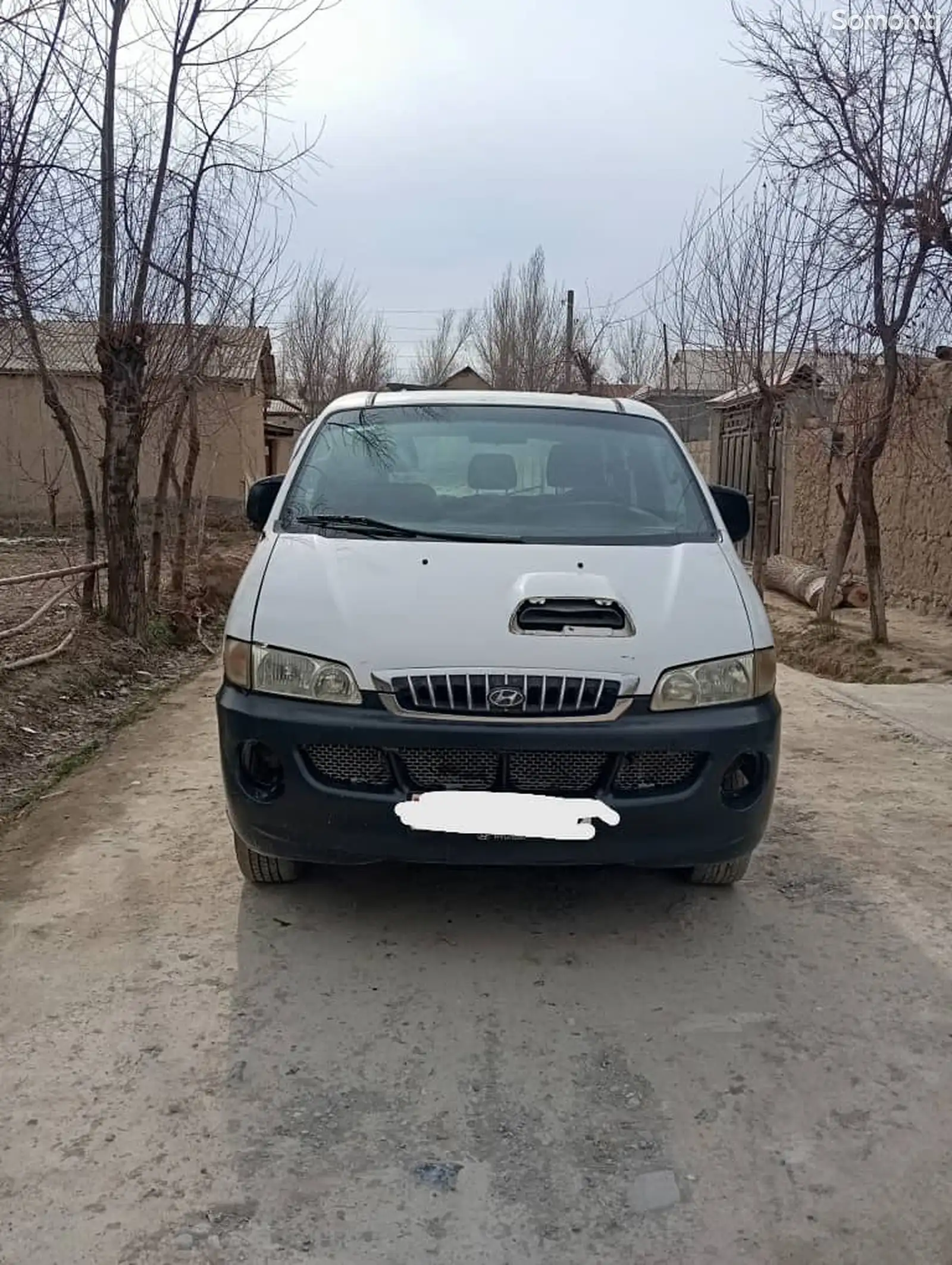 Микроавтобус Hyundai Starex, 2000-1