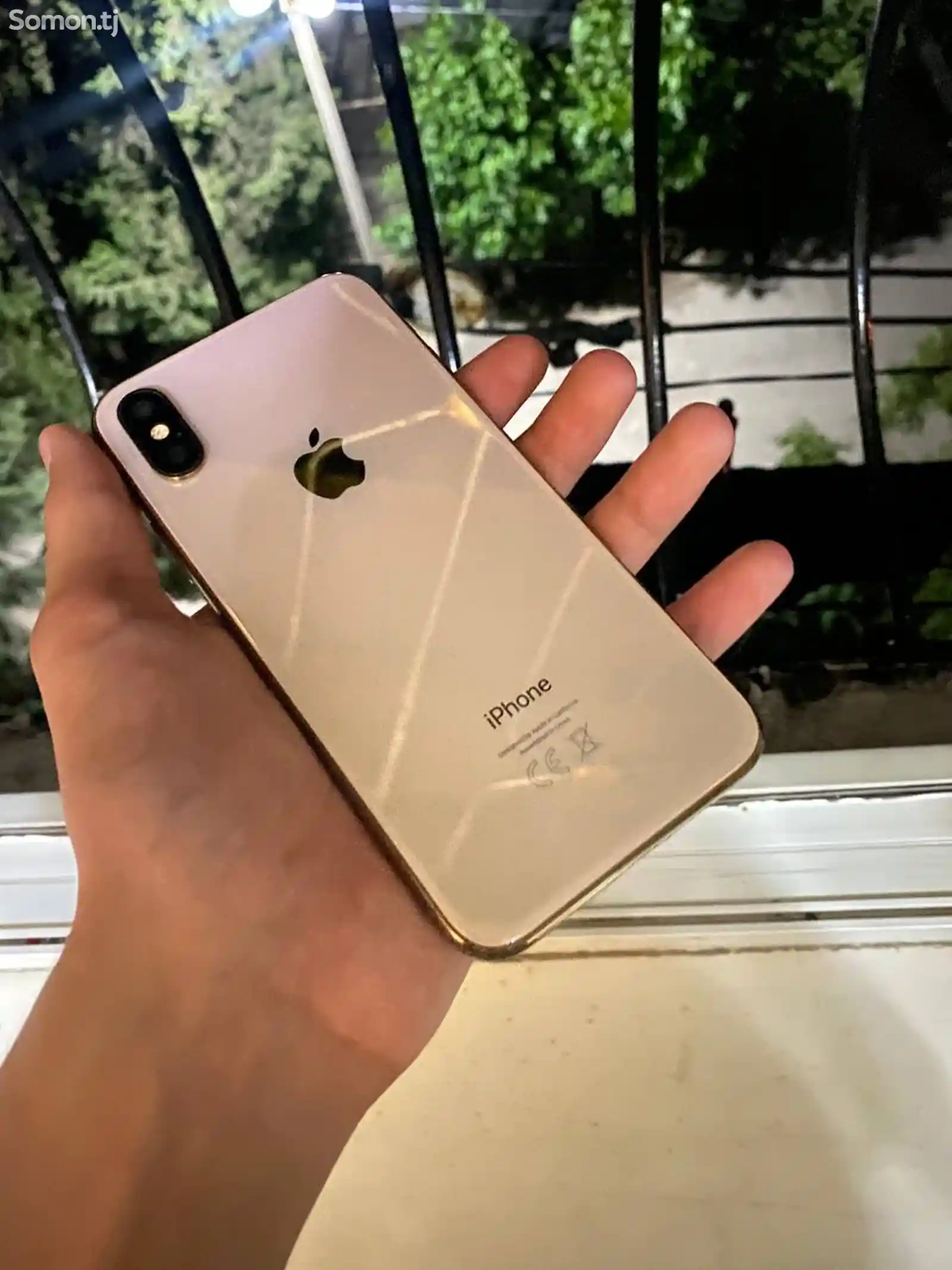 Apple iPhone Xs, 256 gb, Gold-7