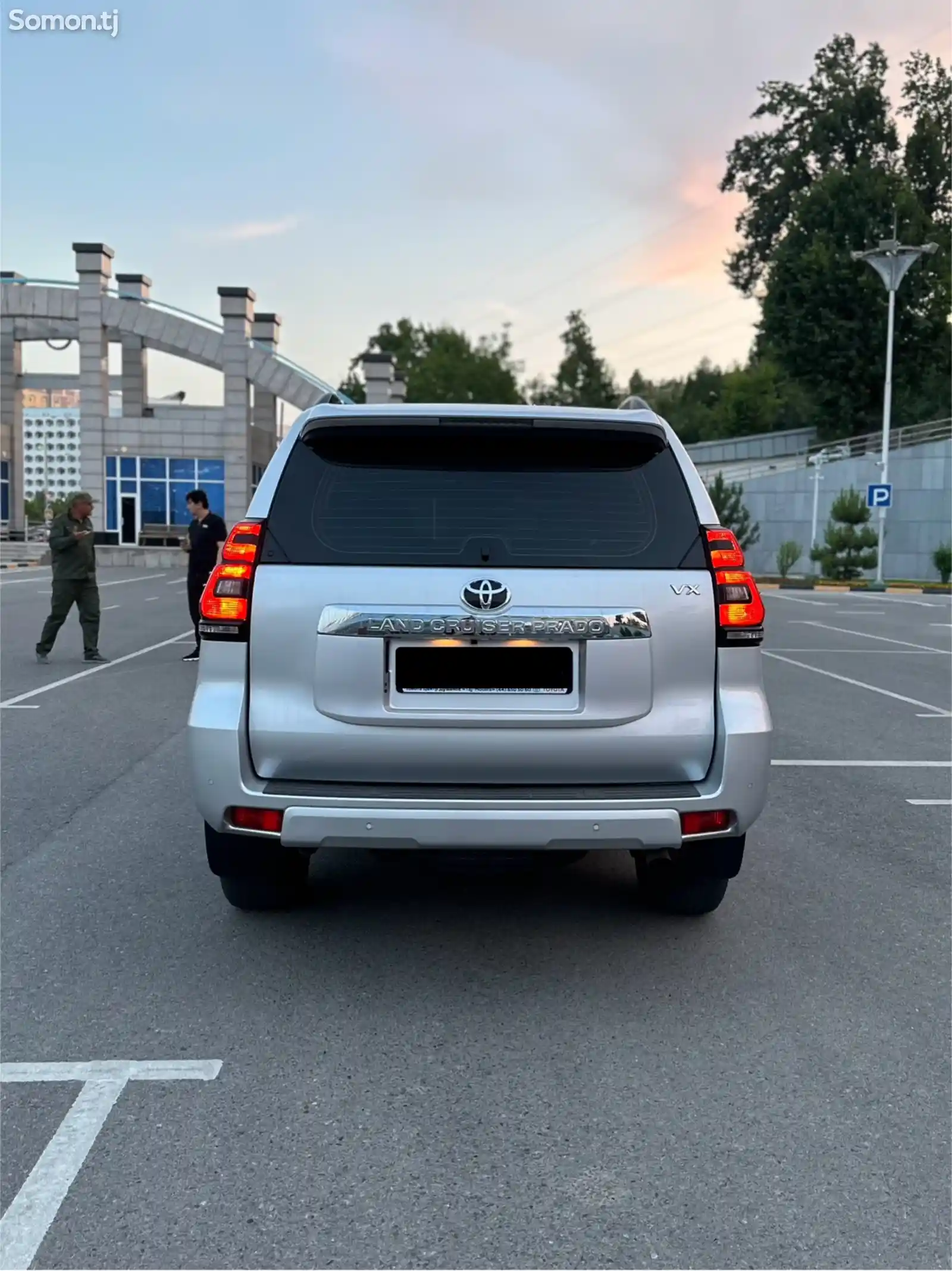 Toyota Land Cruiser Prado, 2019-3