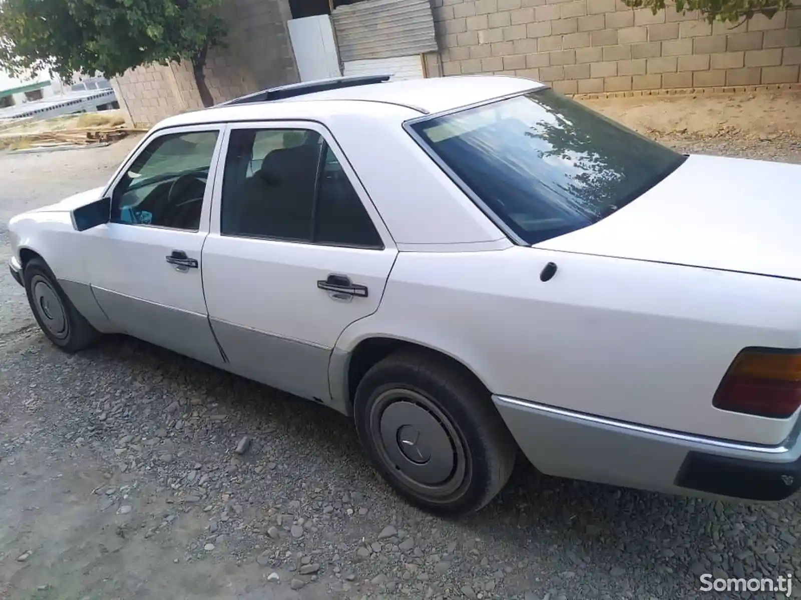 Mercedes-Benz W124, 1992-4