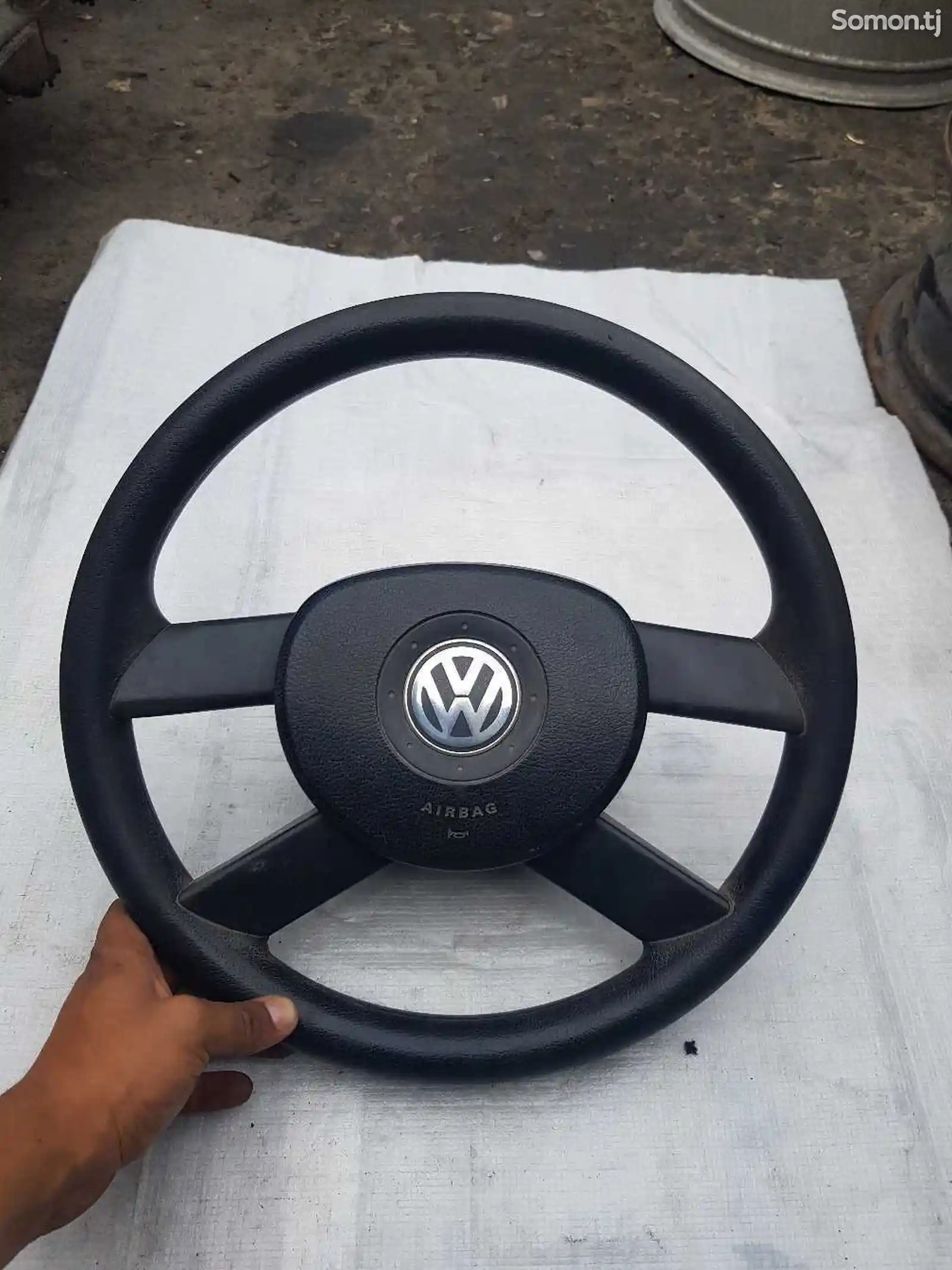 Руль от Volkswagen Touran-4