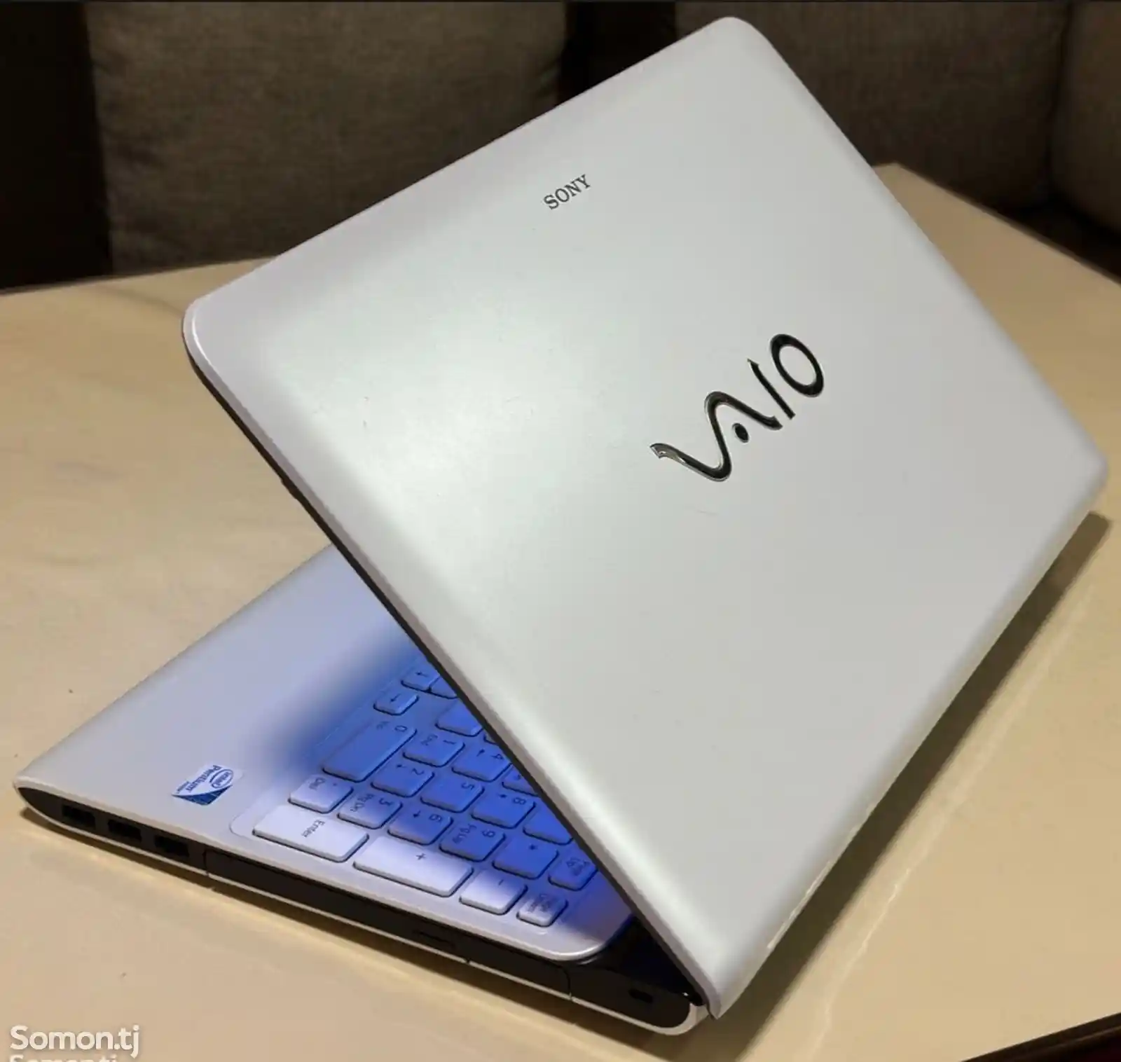 Ноутбук Sony Vaio-1