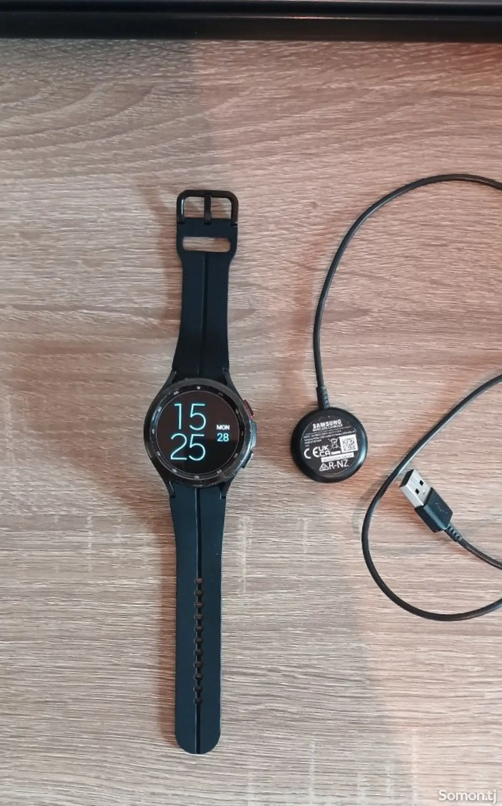 Samsung galaxy s20 Fe + galaxy watch 4 classic-2