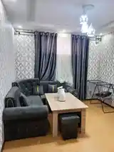 1-комн. квартира, Цокольный этаж, 38 м², 13 мкр-4