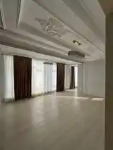 3-комн. квартира, 14 этаж, 120м², И.сомони-9