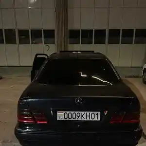 Mercedes-Benz E class, 1999