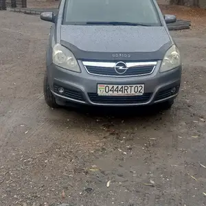 Opel Zafira, 2007