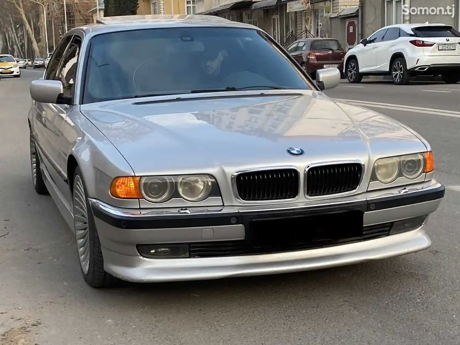 BMW 7 series, 2000-1