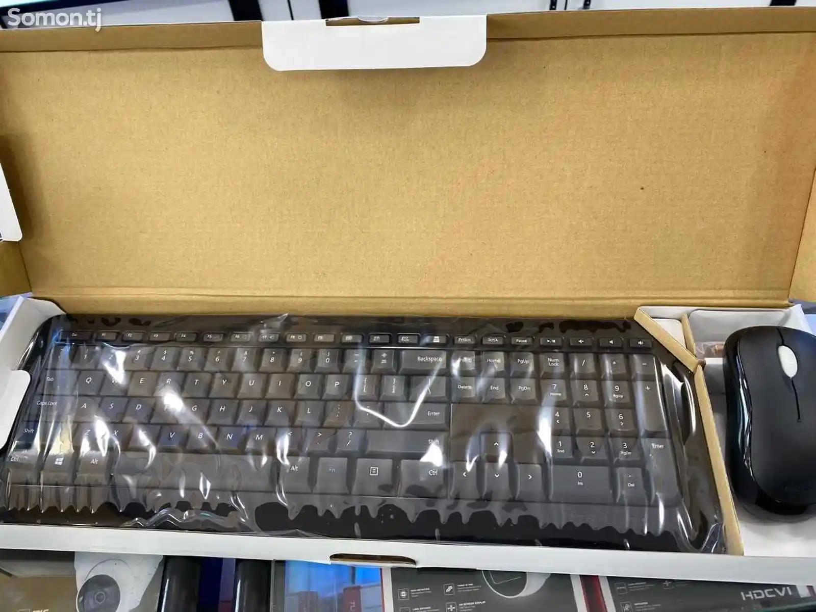 Беспроводная клавиатура с мышкой от Microsoft-2