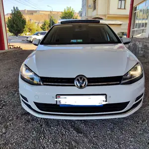 Volkswagen Golf, 2015