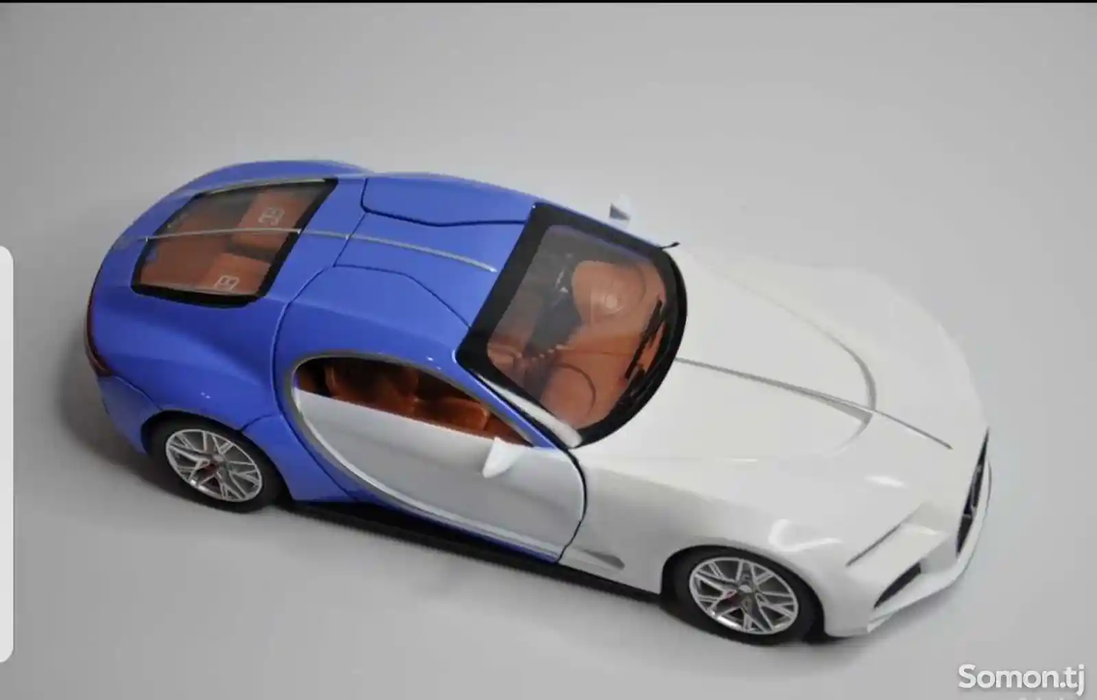 Модель автомобиля Bugatti Atlantic металл-8
