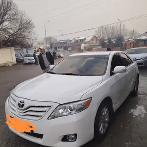 Toyota Camry, 2009