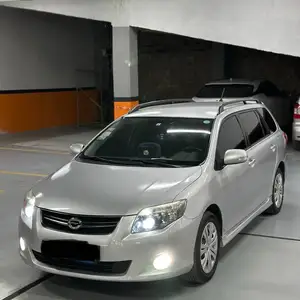 Toyota Fielder, 2010