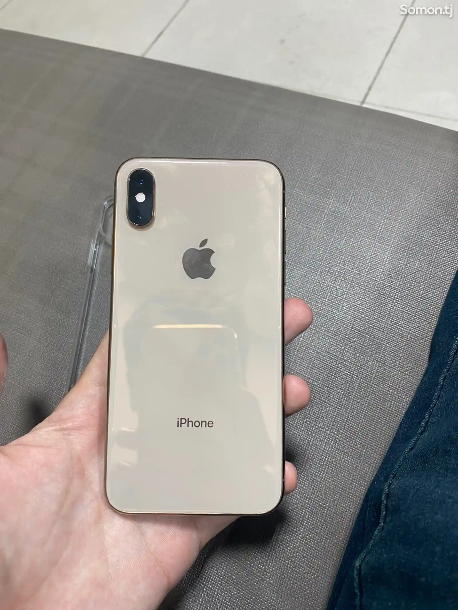 Apple iPhone Xs, 64 gb, Gold-1