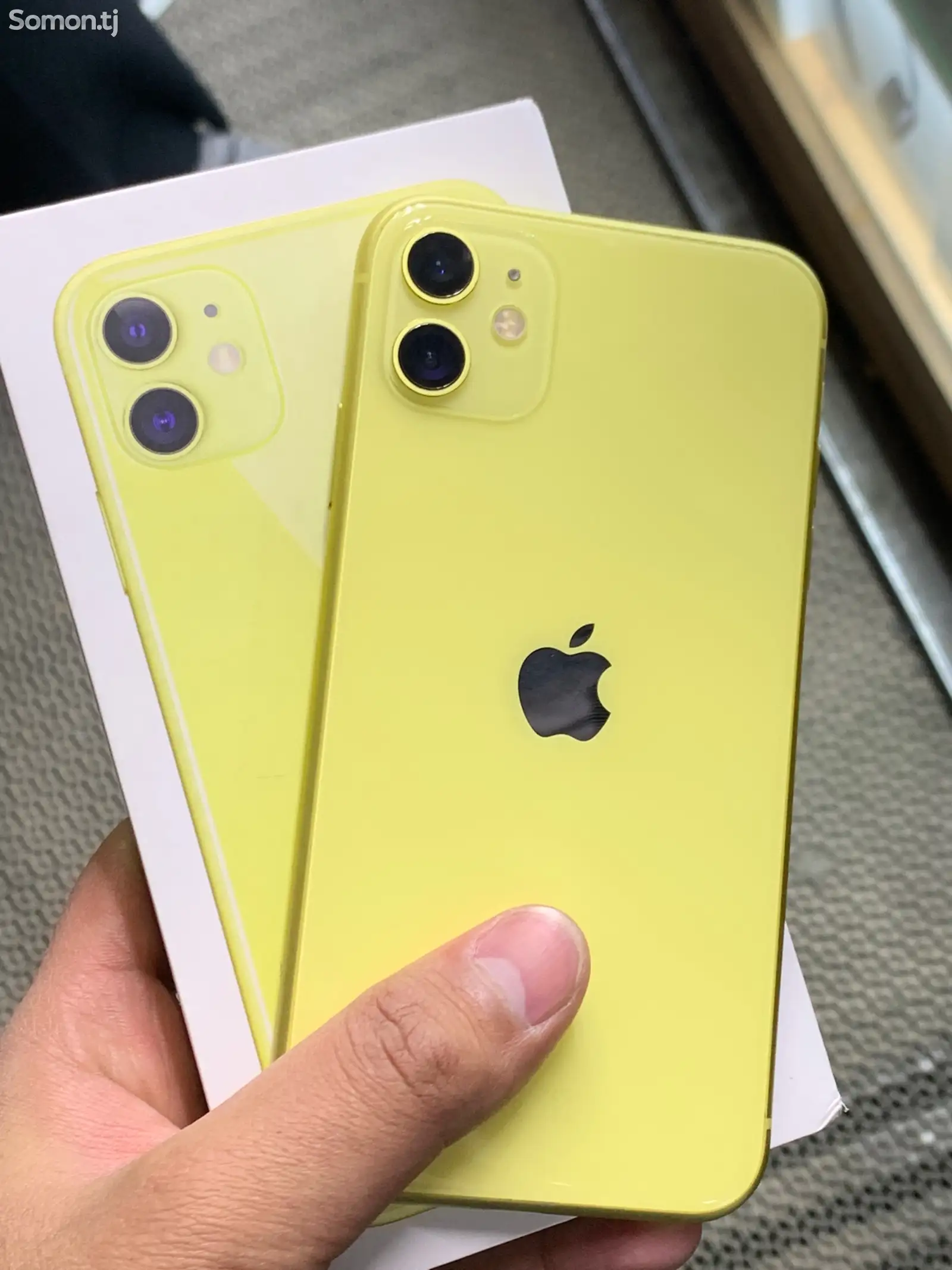 Apple iPhone 11, 64 gb, Yellow-1