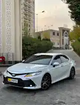 Toyota Camry, 2020-2