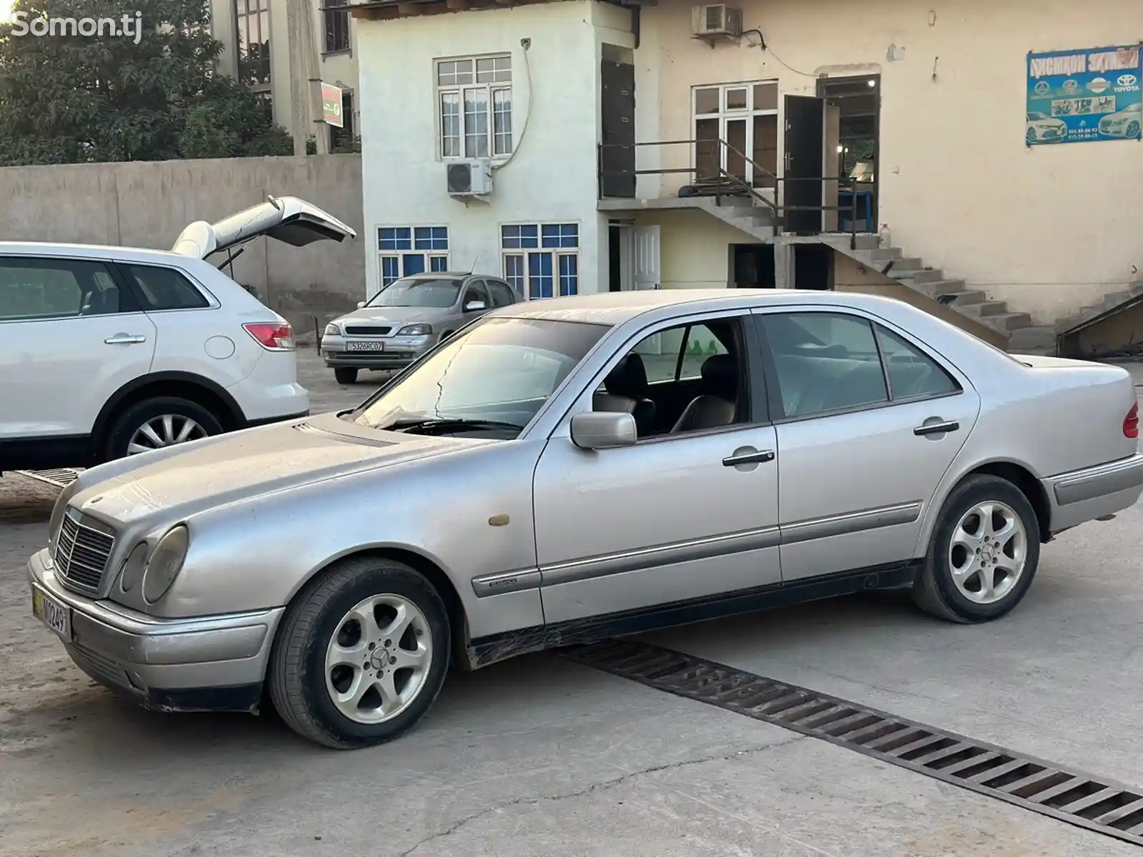 Mercedes-Benz E class, 1998-2