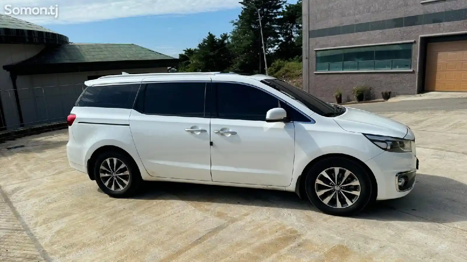 Kia Carnival, 2017-4