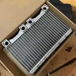 Радиатор печки BMW E38