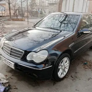 Mercedes-Benz C class, 2005