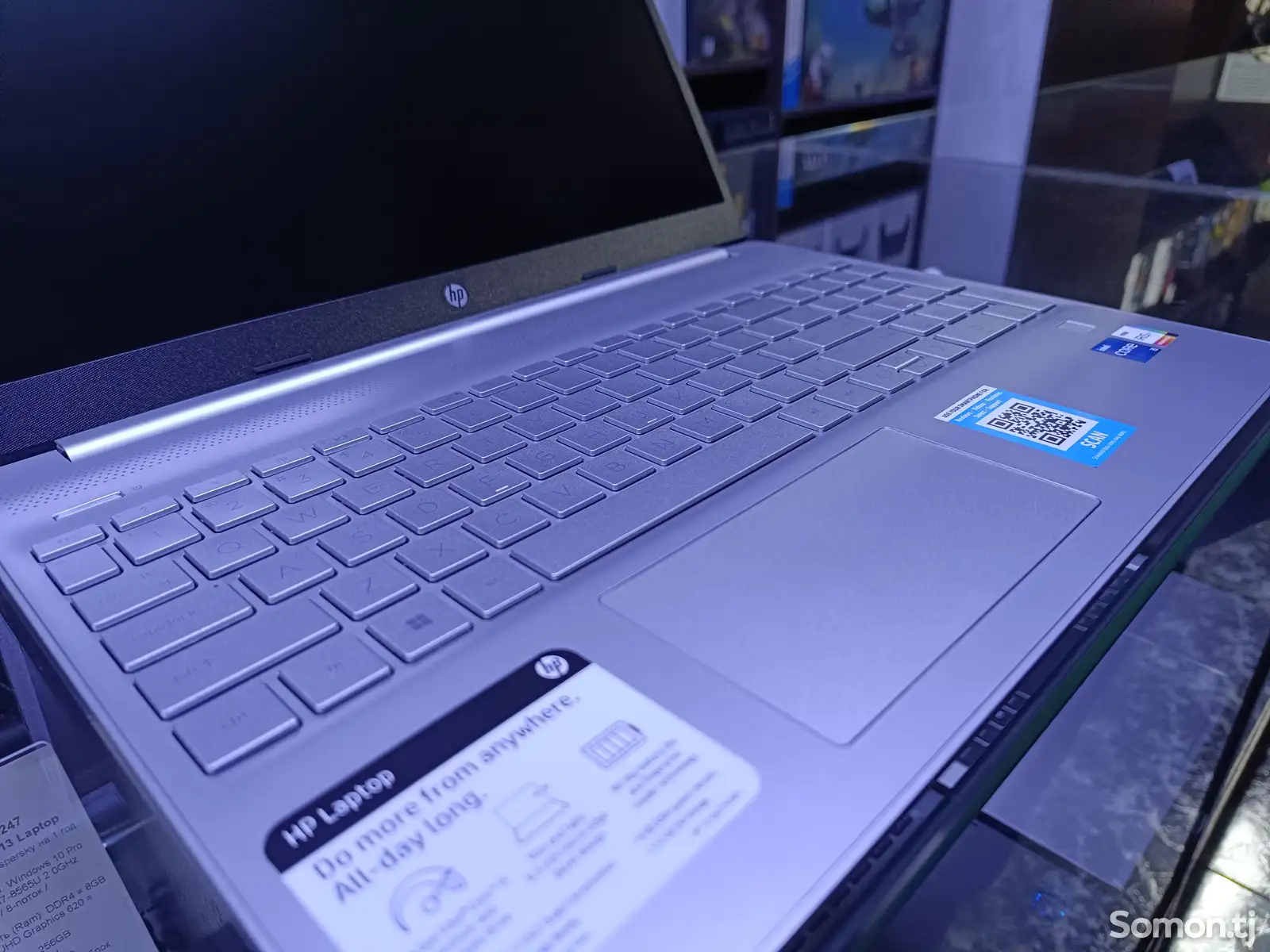 Ноутбук HP Laptop 15 Core i5-1135G7 / 8GB / 512GB SSD-6