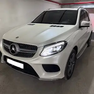 Mercedes-Benz GLE class, 2016