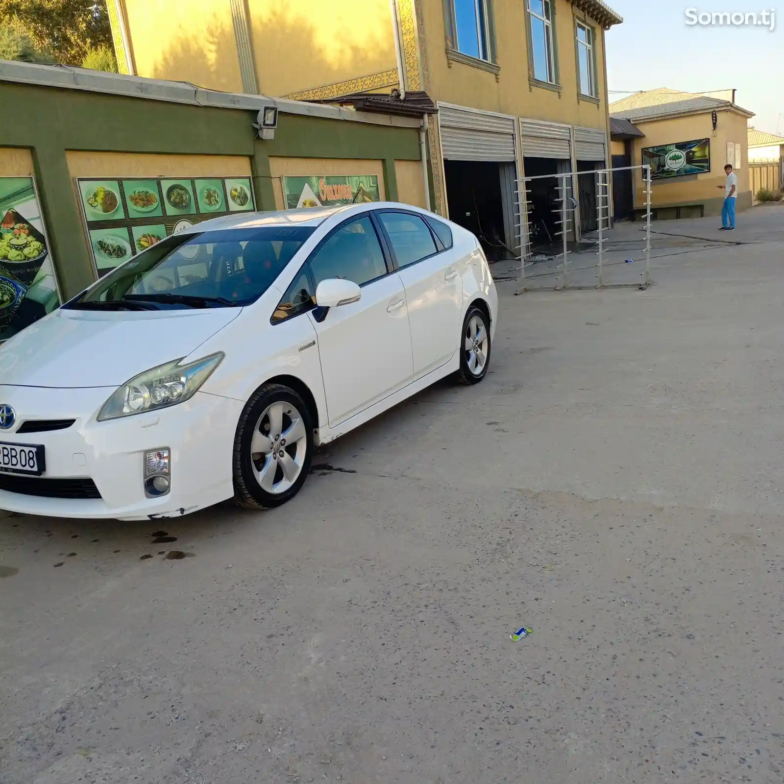 Toyota Prius, 2010-2