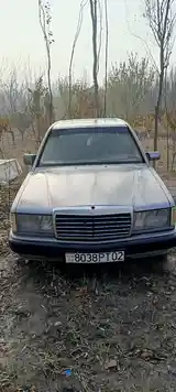 Mercedes-Benz W124, 1990-2