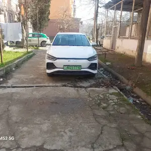 BYD E2, 2024