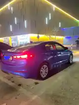 Hyundai Elantra, 2017-2