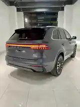 Geely Monjaro, 2024-4