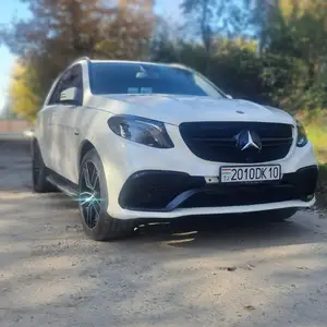 Mercedes-Benz GLE class, 2015