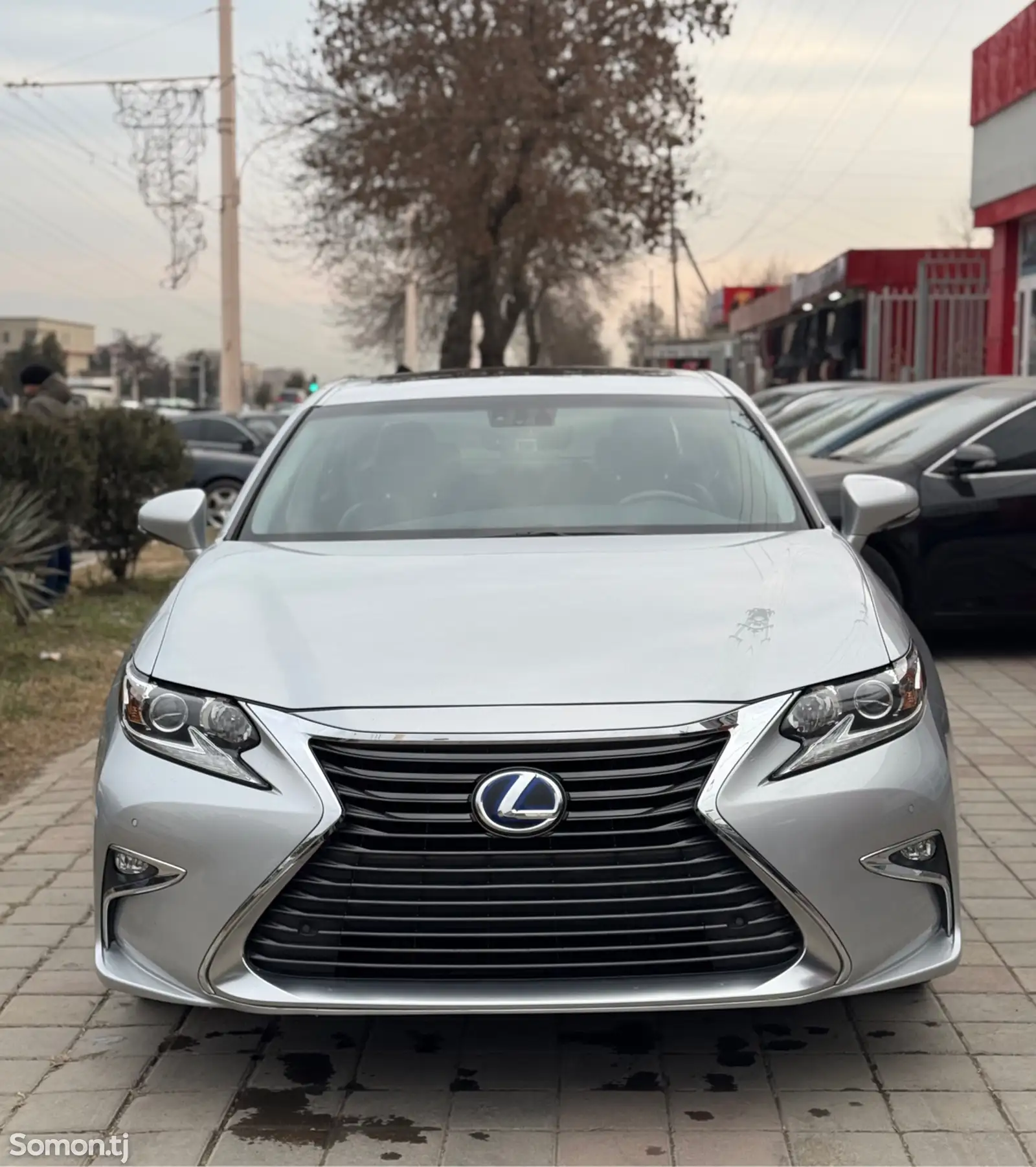 Lexus ES series, 2016-1