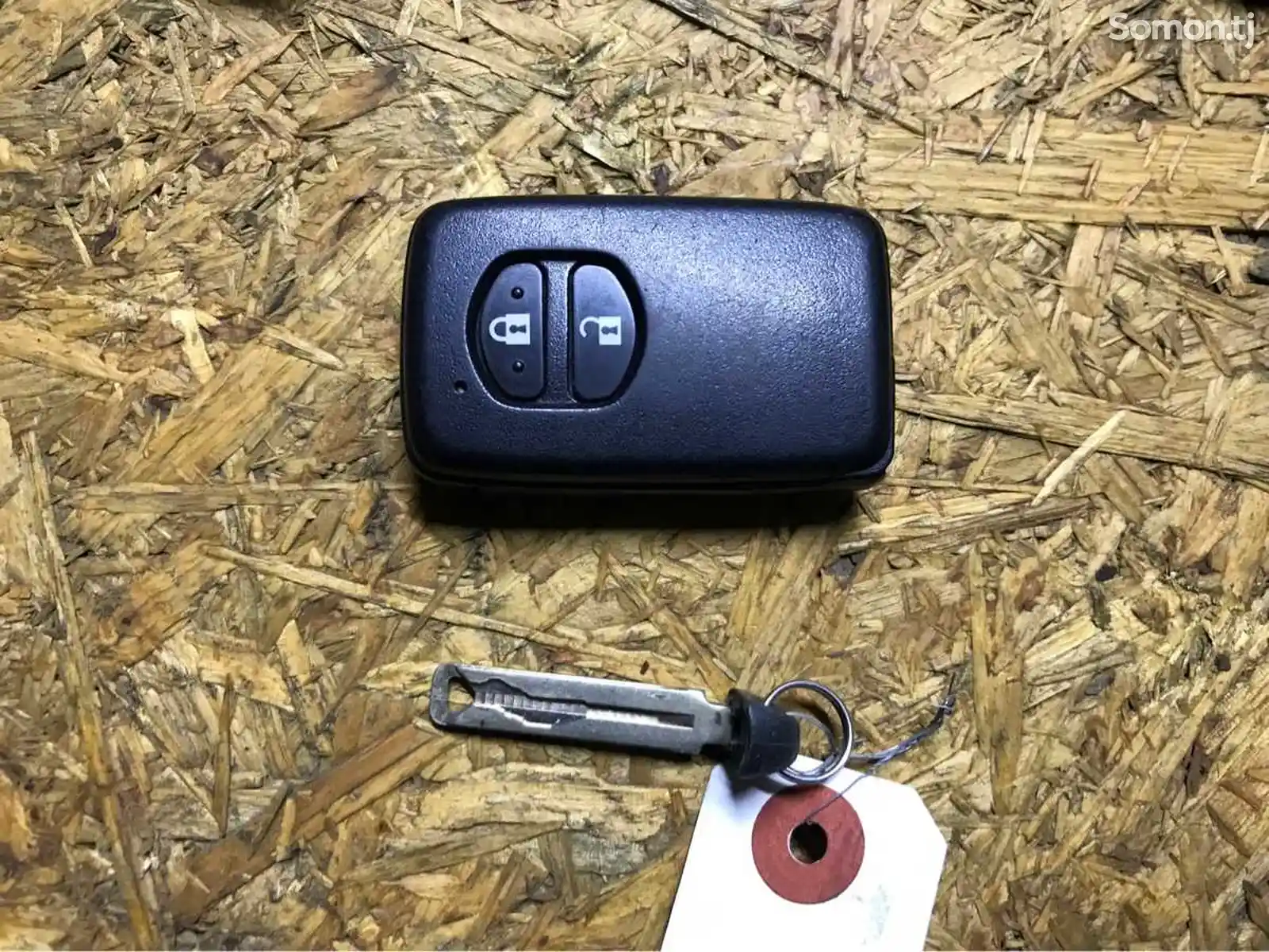 Ключ зажигания smart key от Toyota Prius-7