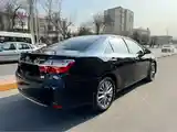 Toyota Camry, 2015-4