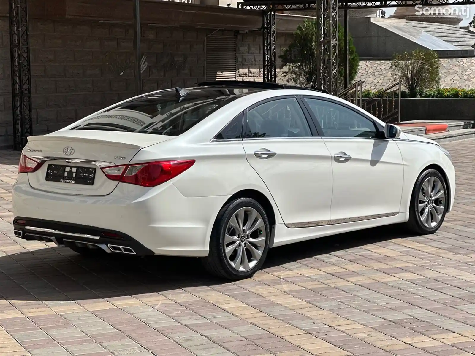 Hyundai Sonata, 2010-5