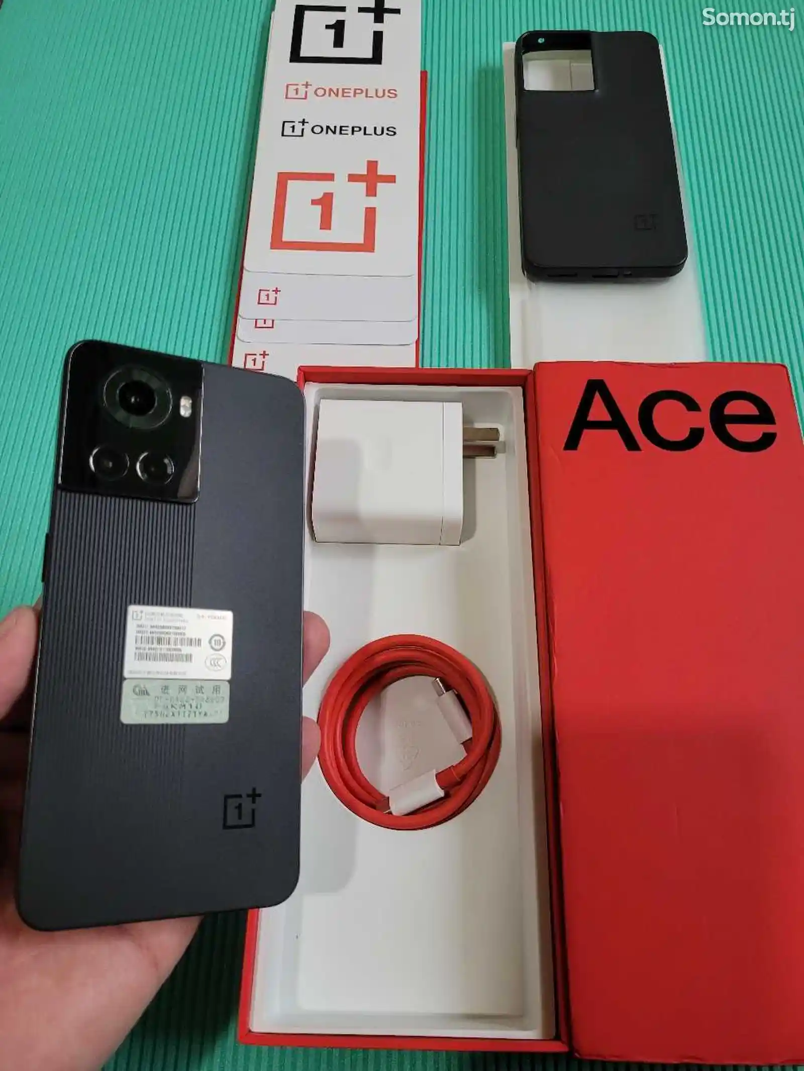 OnePlus 10 Ace-1