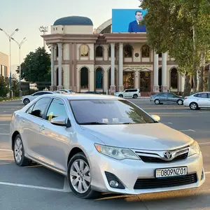 Toyota Camry, 2014