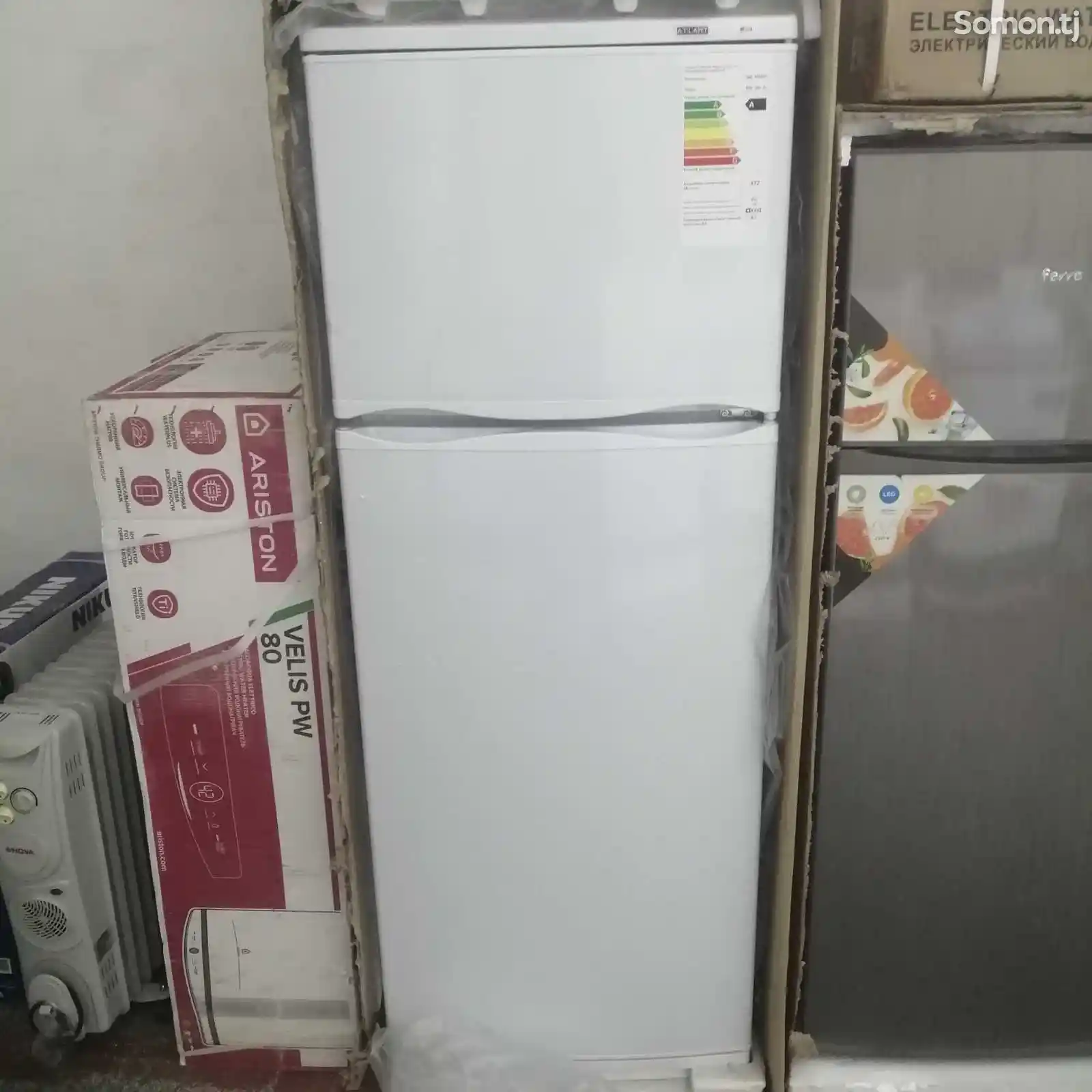 Холодильник Atlant-1