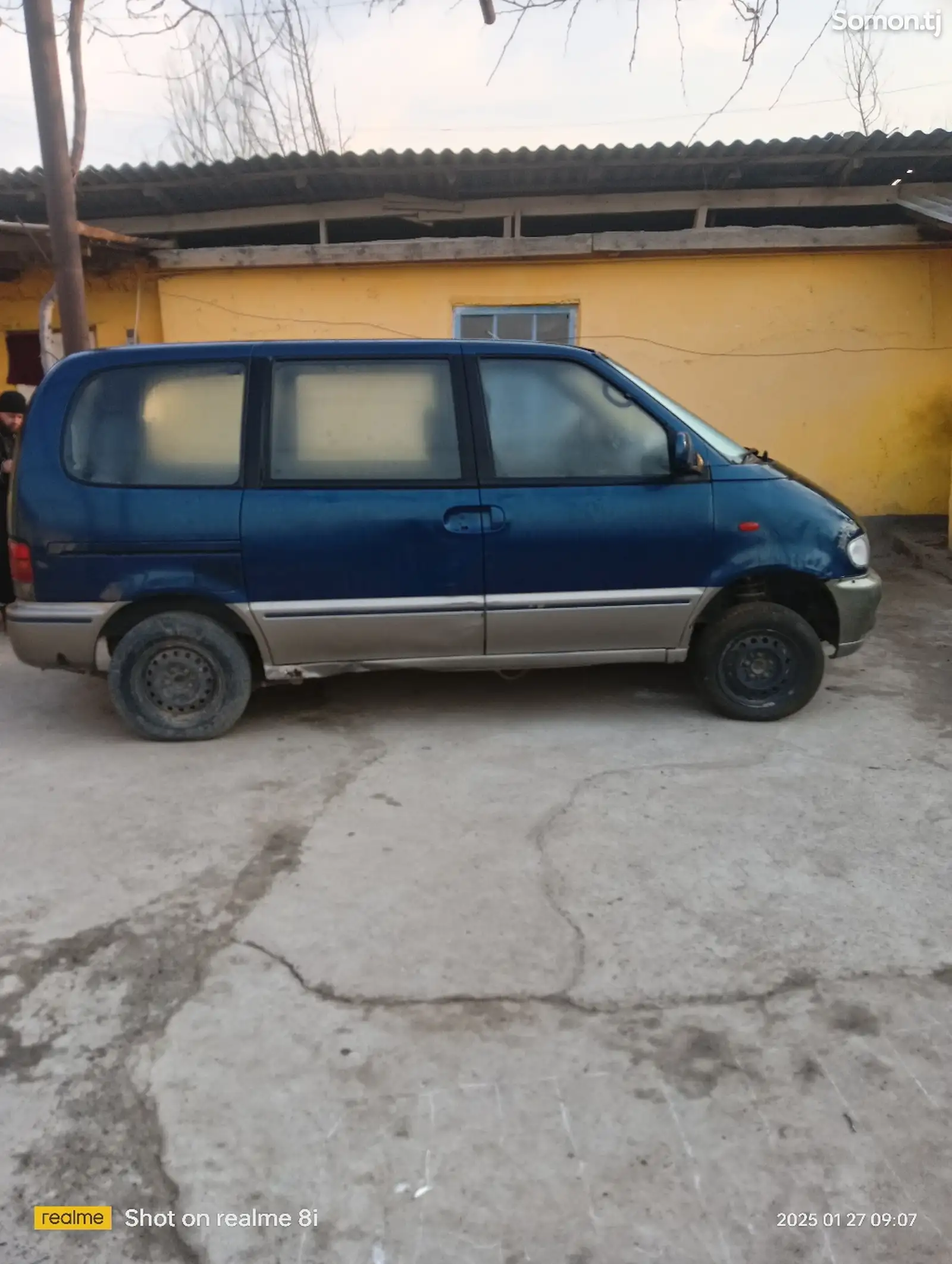 Nissan Serena, 2000-1