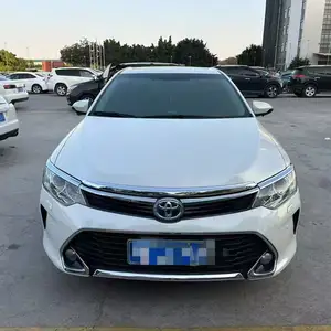 Toyota Camry, 2016