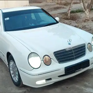 Mercedes-Benz E class, 2000