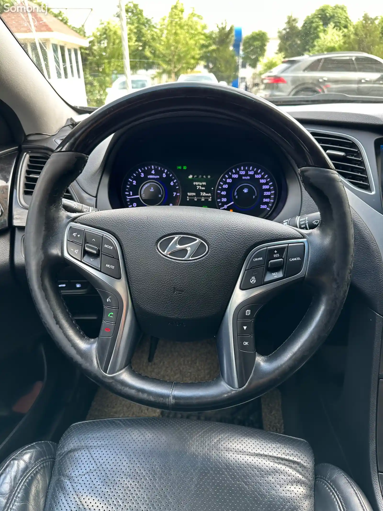 Hyundai Grandeur, 2015-14